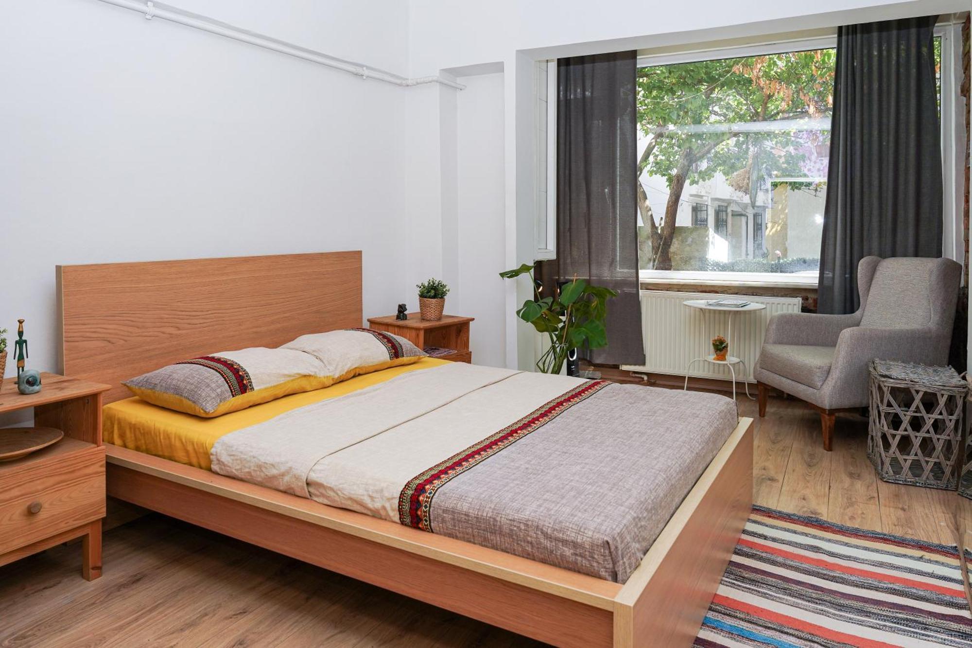 Apartment Galata Garden -1 *